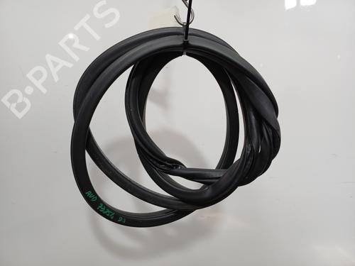 rubber-door-seal-peugeot-307-3ac-2000-2001-2002-2003-2004-2005-2006-2007-2008-2009-2010-2011-2012-36337639 main image