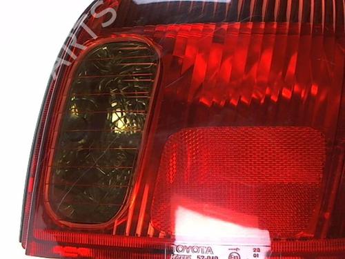Højre baglygte TOYOTA YARIS (_P1_) 1.4 D-4D (NLP10_, NLP10R) | BP20476997C35 