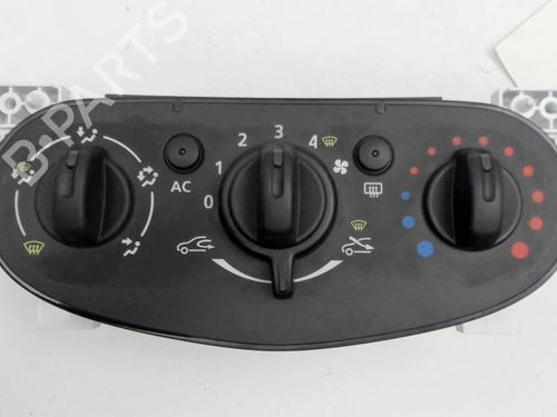 Used Climate control DACIA SANDERO 1.6 16V Bifuel (105 hp) 30364015