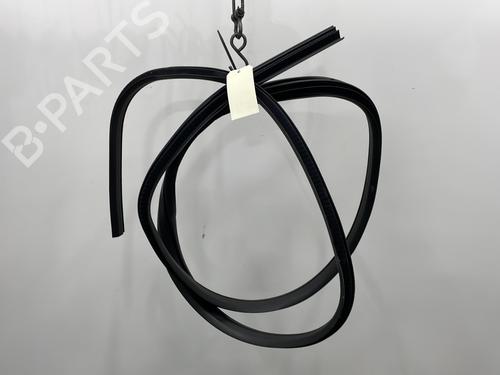 Used Rubber door seal FORD KUGA II (DM2) 2.0 TDCi (140 hp) 23778000