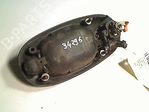 Front left exterior door handle CHRYSLER VOYAGER / GRAND VOYAGER III (GS_, NS_) 2.5 TD | BP20408868C128 