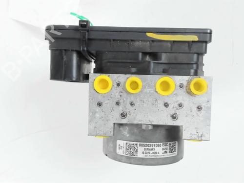 Used ABS pump ALFA ROMEO GIULIETTA (940_) 1.6 JTDM (940FYB11, 940FYB1A, 940FYF11, 940FYF1A) (120 hp) 29638750