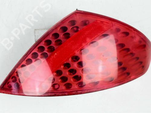 Used Right taillight Right taillight PEUGEOT 307 CC (3B) 2.0 16V (140 hp) 40280013 40280013