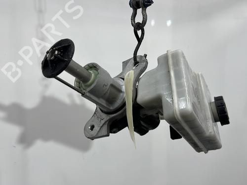 Brake master cylinder VW CRAFTER Van (SY_, SX_) 2.0 TDI FWD (SYB, SYC, SYD) | BP32273793M77