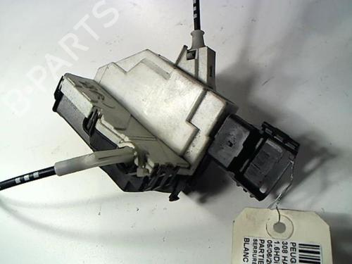Front right lock PEUGEOT 308 I (4A_, 4C_) 1.6 HDi | BP20434758C97 