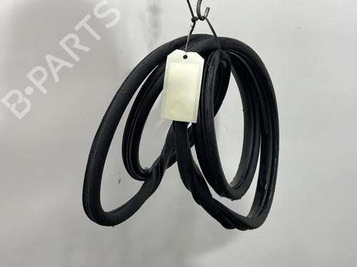 Rubber door seal HYUNDAI ix35 (LM, EL, ELH) 1.7 CRDi | BP31631425C142