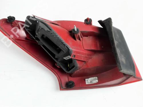 Højre baglygte PEUGEOT 407 SW (6E_, 6D_) 1.6 HDi 110 | BP29976567C35