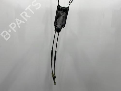 Used Gear lever DACIA DUSTER (HS_) 1.5 dCi (HSAJ) (90 hp) 20400332