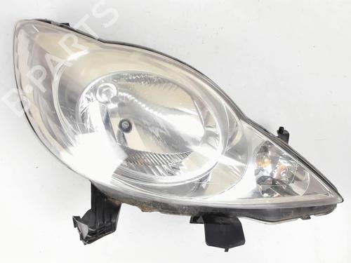 Used Right headlight PEUGEOT 107 (PM_, PN_) 1.4 HDi (54 hp) 20387082