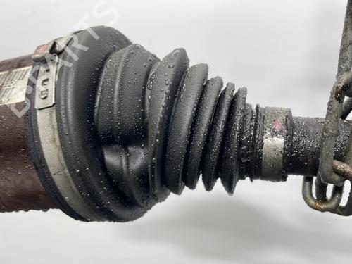 Used Right front driveshaft Right front driveshaft LANCIA VOYAGER MPV (404_) 2.8 CRD (RT, 53) (177 hp) 31761456 31761456