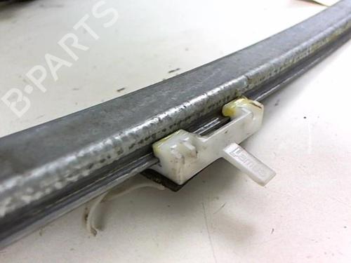 Used Front right window mechanism Front right window mechanism FIAT PUNTO (176_) 55 1.1 (54 hp) 20409989 20409989