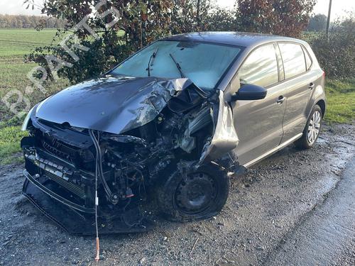 Brugte VW POLO V (6R1, 6C1) 1.6 TDI (90 hp) 4432963