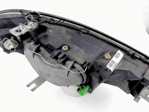 Left headlight FORD MONDEO II (BAP) 1.8 TD | BP20476513C28 