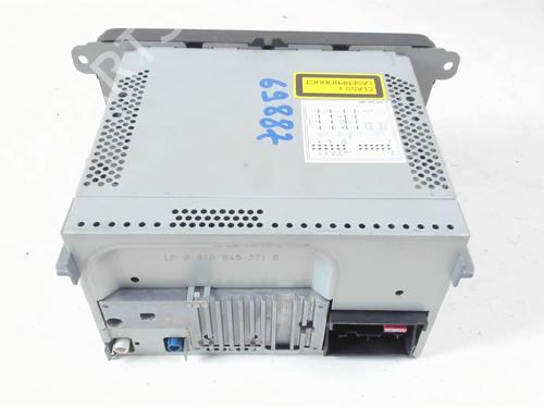 Used Radio Radio VW EOS (1F7, 1F8) 1.6 FSI (115 hp) 21239438 21239438