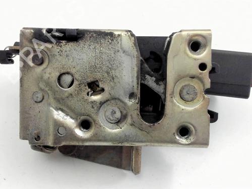 Fechadura trás esquerda PEUGEOT 106 II (1A_, 1C_) 1.1 i (60 hp) 31074645