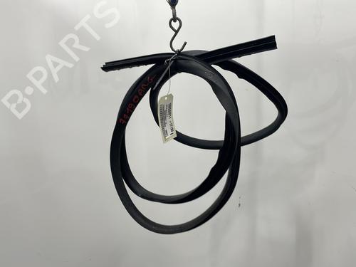 Rubber door seal FORD FUSION (JU_) 1.4 TDCi | BP27618766C142 