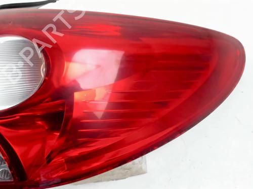 Right taillight PEUGEOT 206+ (2L_, 2M_) 1.4 HDi eco 70 | BP29043545C35 