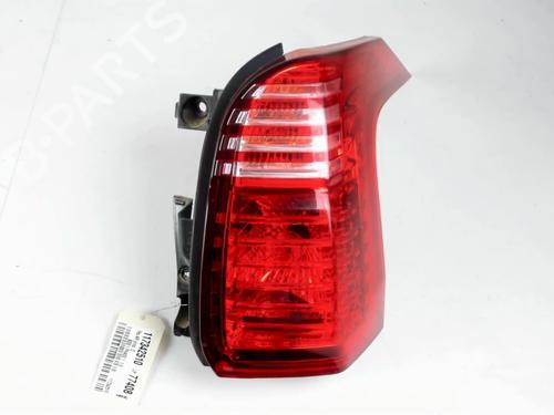 Used Right taillight PEUGEOT 5008 (0U_, 0E_) 1.6 HDi (112 hp) 30736522