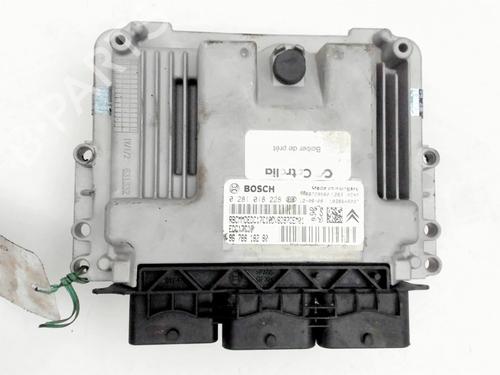 Used Engine control unit (ECU) Engine control unit (ECU) PEUGEOT 208 I (CA_, CC_) 1.6 HDi (92 hp) 26964841 26964841