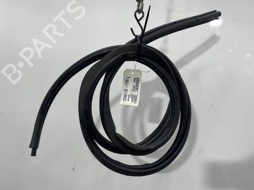 rubber-door-seal-citroen-c2-jm_-2003-2004-2005-2006-2007-2008-2009-2010-2011-2012-2013-2014-2015-2016-2017-33131487 main image