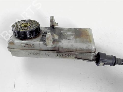 Used Brake master cylinder CITROËN C4 I (LC_) 1.6 HDi (90 hp) 20429124