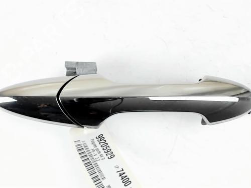 Used Front right exterior door handle HONDA FR-V (BE) 2.2 i CTDi (BE5) (140 hp) 22891487