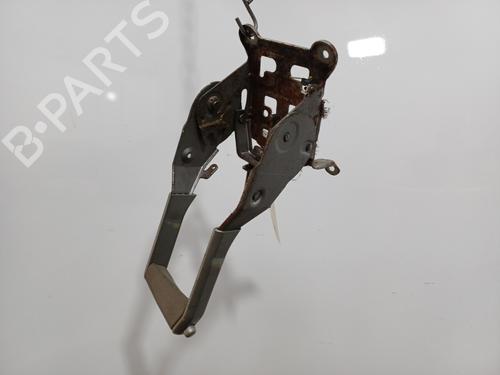 hand-brake-renault-megane-ii-coupe-cabriolet-em01_-2003-2004-2005-2006-2007-2008-2009-2010-36669087 main image