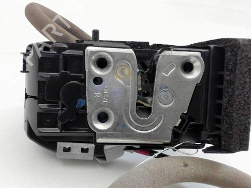 Used Rear right lock RENAULT KADJAR (HA_, HL_) 1.2 TCe 130 (HLMR) (130 hp) 31871751