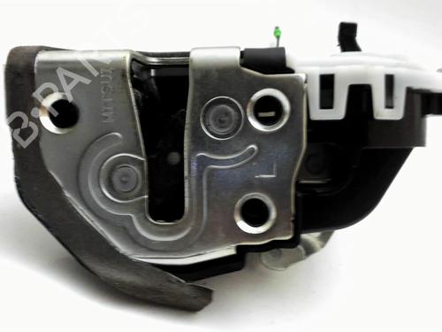 Used Rear left lock TOYOTA YARIS (_P13_) 1.0 (KSP130_, KSP130) (69 hp) 20401952