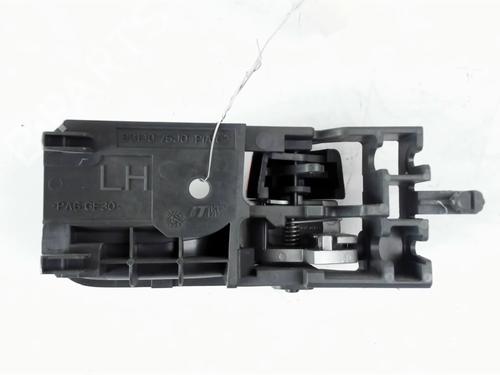 Venstre foran invendig håndtak SUZUKI ALTO VII (GF, HA25_, HA35_) 1.0 (AMF310, GFC31S) | BP22695748I13 