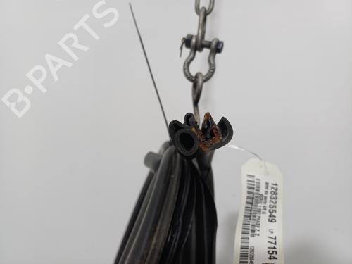 Türkonturgummi für Türkonturgummi BMW 1 (E87) 118 d (143 hp) 36685229 36685229