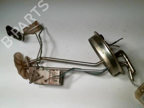 Used Fuel pump HYUNDAI H-1 / STAREX Bus (A1) 2.5 TCi (101 hp) 22913977