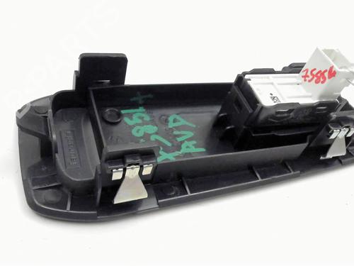 Used Right front window switch Right front window switch PEUGEOT 308 II (LB_, LP_, LW_, LH_, L3_) 1.5 BlueHDi 130 (131 hp) 29921596 29921596