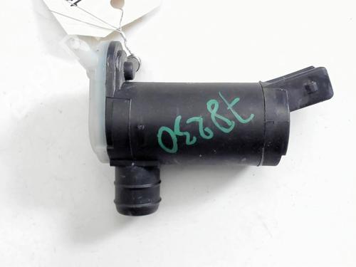Used Washer pump FORD FIESTA V (JH_, JD_) 1.6 16V (100 hp) 31074593