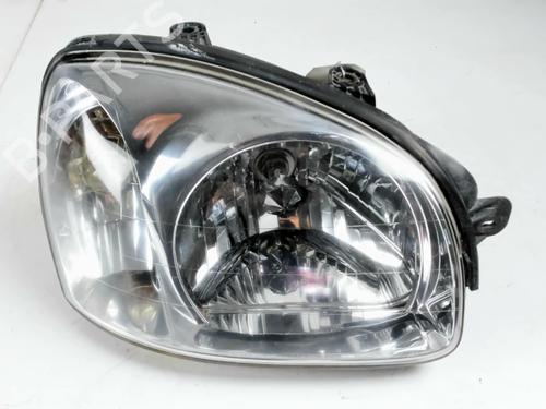 Used Right headlight HYUNDAI SANTA FÉ I (SM) 2.0 CRDi 4x4 (125 hp) 27293793