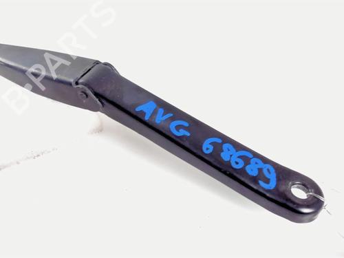 Used Front windshield wiper arm FORD FIESTA VI (CB1, CCN) 1.4 TDCi (70 hp) 20428679
