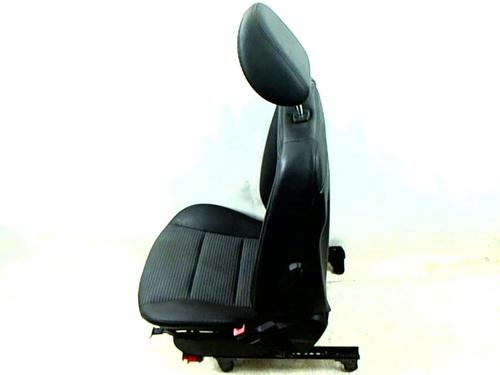 Right front seat MERCEDES-BENZ A-CLASS (W169) A 180 CDI (169.007, 169.307) | BP20399483C16 