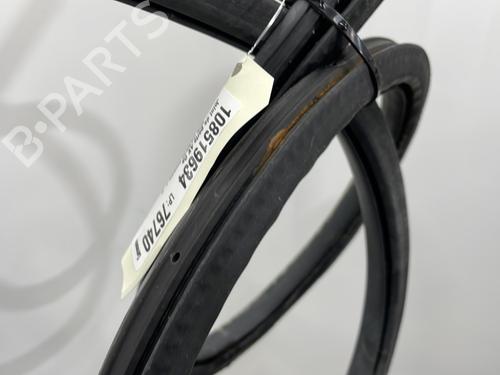 Rubber door seal VW EOS (1F7, 1F8) 2.0 TDI | BP27688870C142 