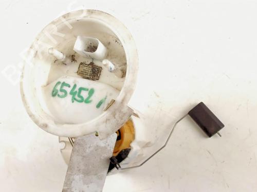 Used Fuel pump BMW X1 (F48) sDrive 18 d (150 hp) 20421508