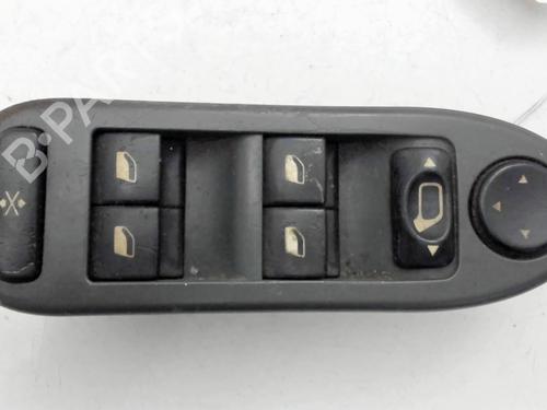 venstre-fortil-elrude-kontakt-citroen-c5-i-dc_-2001-2002-2003-2004-2005-39760203 main image