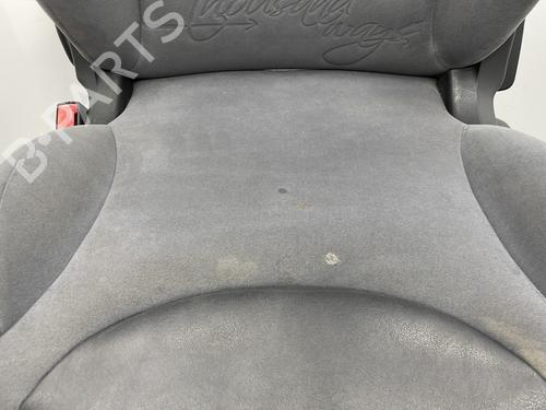 Left front seat FIAT 500L (351_, 352_) 1.3 D Multijet (199LXY1A, 199LXY11) | BP30443923C15 - Image 12