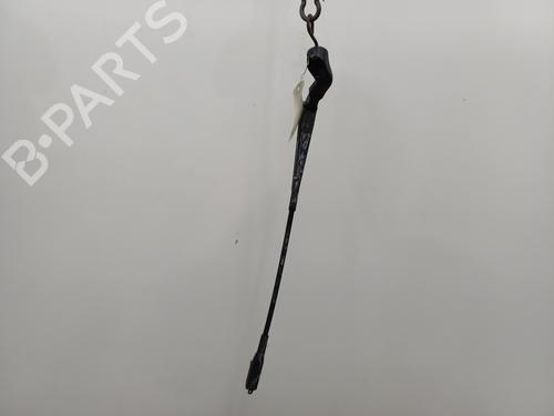 Used Front windshield wiper arm SMART FORTWO Coupe (451) electric drive (451.390, 451.391) (75 hp) 22104118