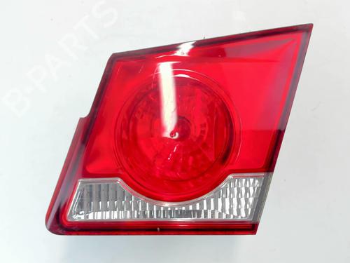 Used Right tailgate light Right tailgate light CHEVROLET CRUZE (J300) 2.0 CDI (150 hp) 20452066 20452066