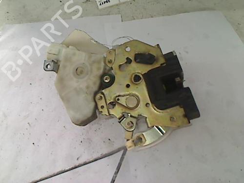 Used Rear left lock NISSAN X-TRAIL I (T30) 2.2 Di 4x4 (114 hp) 20413672