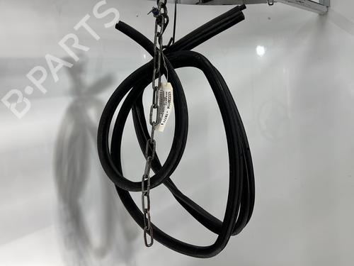 Gummiliste Gummiliste BMW 5 Touring (E39) 520 d (136 hp) 33041453 33041453