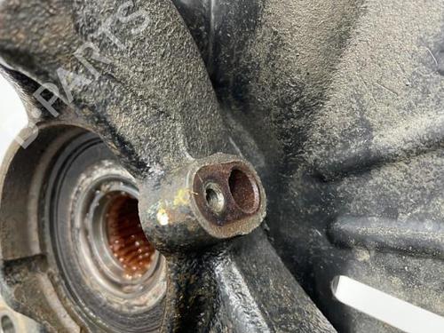 Used Right front steering knuckle Right front steering knuckle KIA STONIC (YB) 1.6 CRDi (110 hp) 20420075 20420075