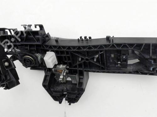 Front left exterior door handle MERCEDES-BENZ C-CLASS (W204) C 180 CDI (204.000) | BP22103833C128 