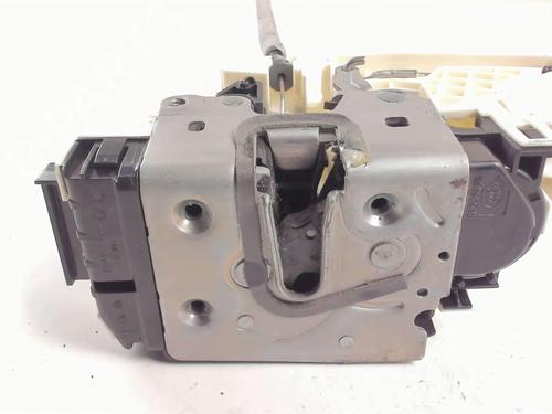 Used Front left lock MERCEDES-BENZ SPRINTER 5-t Van (B907) 517 CDI (907.653, 907.655, 907.657) (170 hp) 20405382
