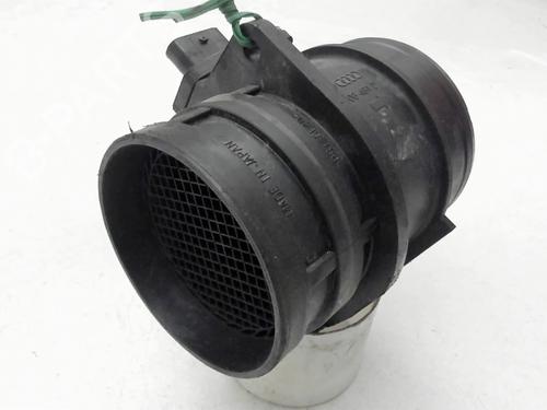 Used Mass air flow sensor Mass air flow sensor VW BEETLE (5C1, 5C2) 2.0 TFSI (200 hp) 40002596 40002596