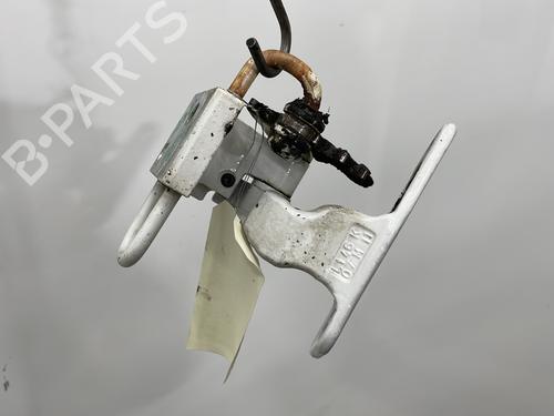 Used Hinge/Door check strap VW TRANSPORTER T5 Van (7HA, 7HH, 7EA, 7EH) 2.0 TDI (102 hp) 27804684
